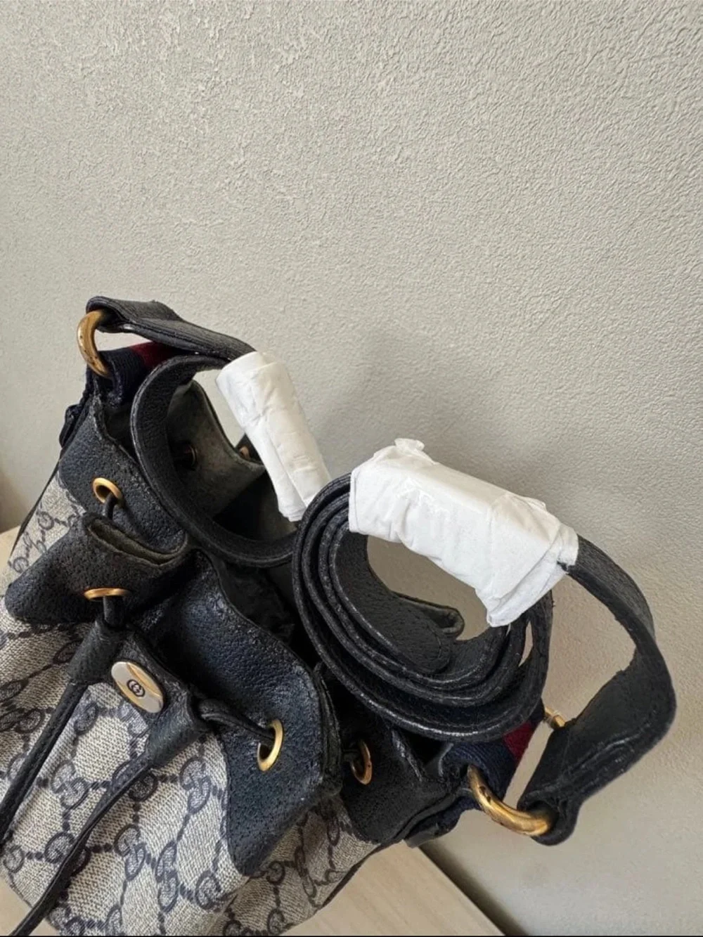 GG Monogram Drawstring Bucket Bag in Beige and Black - Gucci